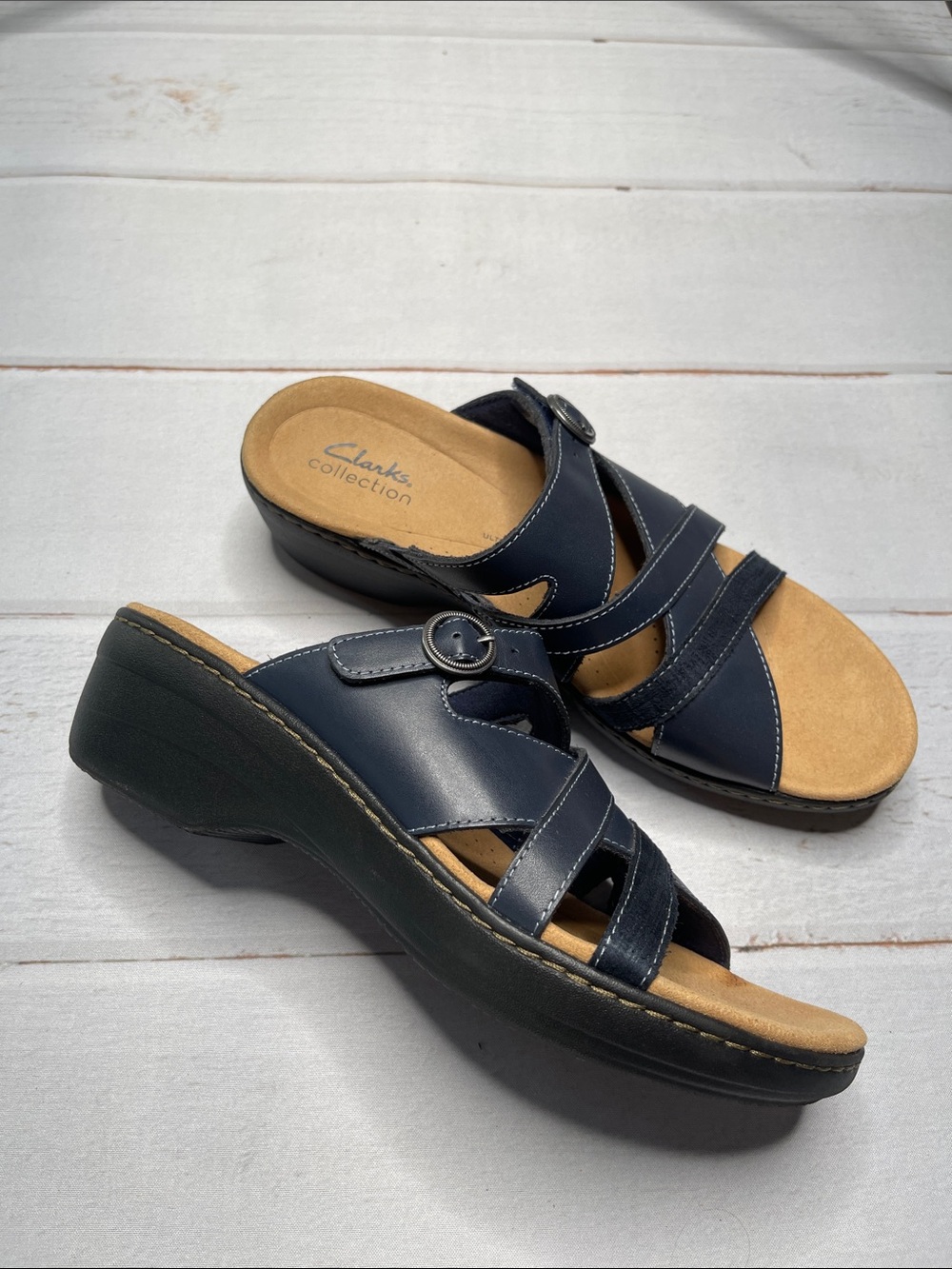 Clarks 9 N Slip On Shoes Sandals Navy Blue Slide Chunky Sole Women’s Dressy